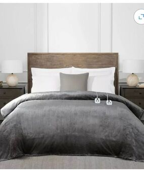 Brookstone Plush Heated Microfiber Comforter - Gray Queen